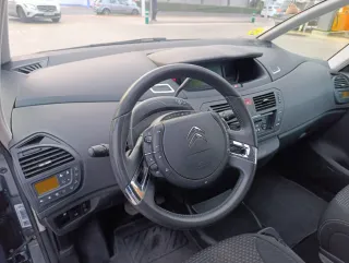 Citroen Grand C4 Picasso 2012