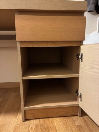 Escritorio de madera