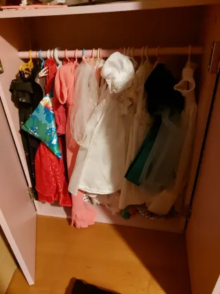 Armario Muñecas Hello Kitty Rosa