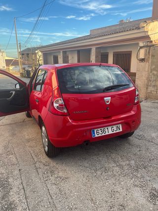 Dacia Sandero 2008