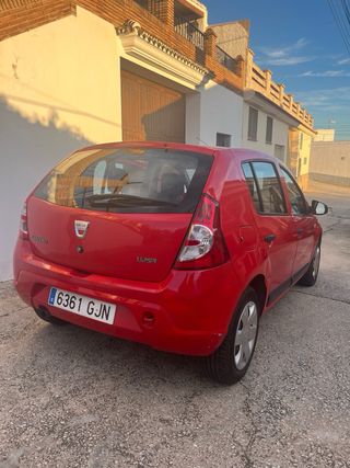 Dacia Sandero 2008