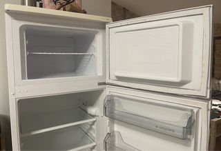 Nevera y congelador Aspes 150cm