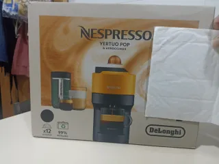 Cafetera Nespresso Vertuo Pop nueva a estrenar