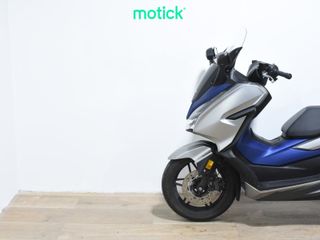HONDA FORZA 125