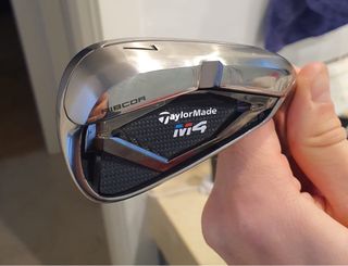 Cabeza de hierro 7 TaylorMade M4 sin estrenar