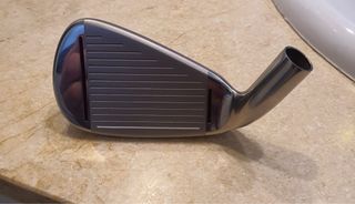 Cabeza de hierro 7 TaylorMade M4 sin estrenar