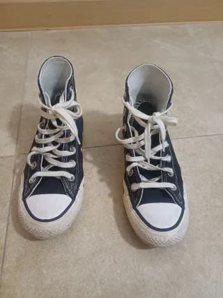 Converse Talla 35 Niña Corazones