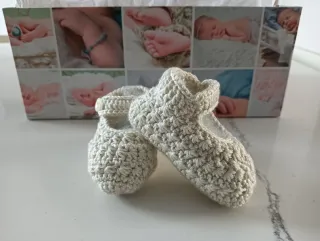 Patucos crochet hechos a mano