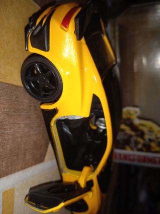 1/32 Jada Transformers Bumblebee 2016 Chevy Camaro