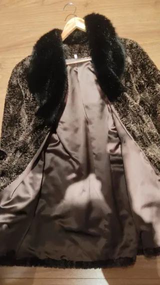 Chaquetón Muton Negro y Marrón