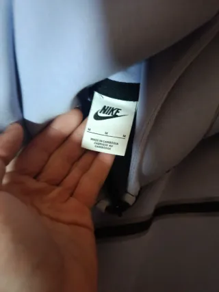 Sudadera Nike Tech Fleece Morada