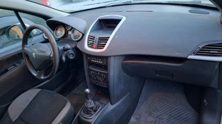 Peugeot 207, 1.4, 2010, 110.000 km