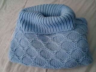 Jersey cuello alto vuelto azul