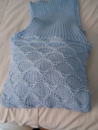 Jersey cuello alto vuelto azul