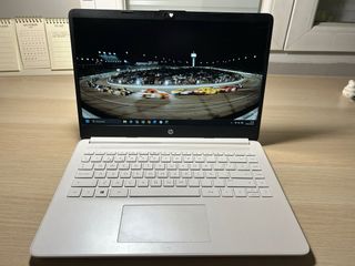 HP 14s Intel i3 Blanco