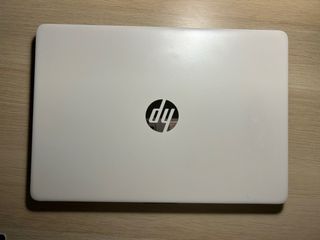 HP 14s Intel i3 Blanco