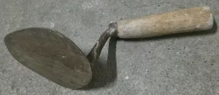 Cazzuola da muratore