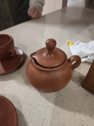 Juego de Tazas de Cerámica Marrón