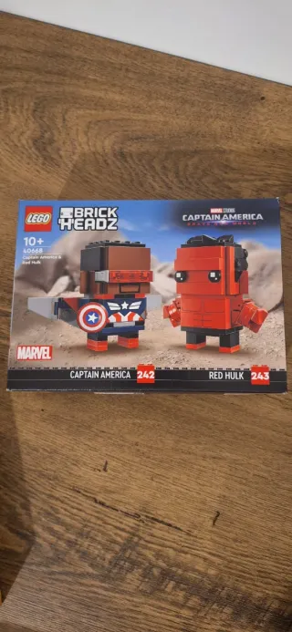 LEGO BrickHeadz Captain America & Red Hulk 40668