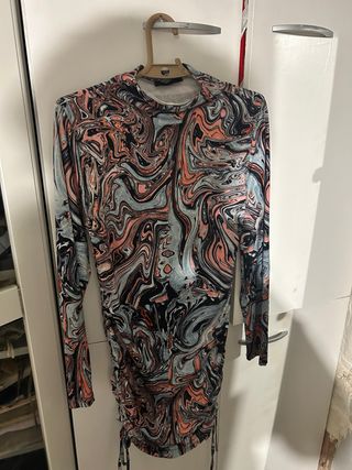 Vestido efecto mármol manga larga