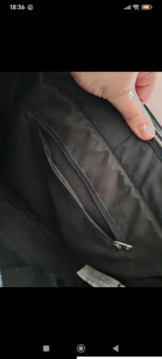 Bolso Negro Mano y Hombro Nuevo