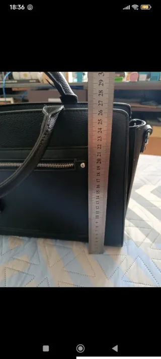 Bolso Negro Mano y Hombro Nuevo