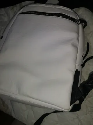 Mochila Desigual Flores Blanca y Negra