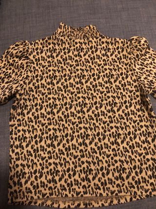 Blusa Zara Estampado Leopardo
