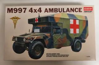 Maqueta Academy M997 4x4 Ambulance 1/35
