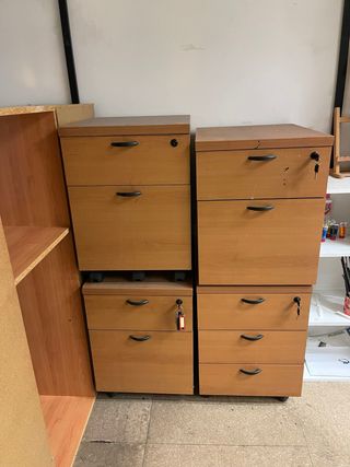 Cassettiere in legno a 2 e 3 cassetti