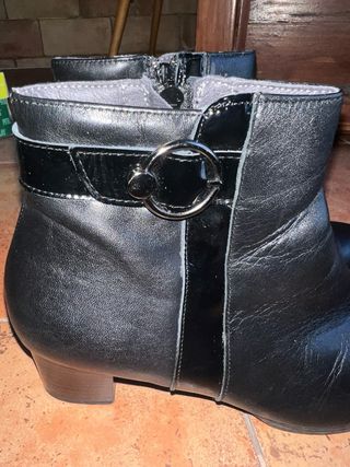 Botines Pitillos Negros Talla 40