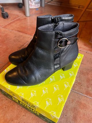 Botines Pitillos Negros Talla 40
