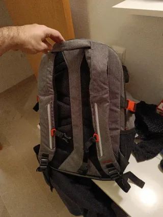 Mochila de viaje compartimento portátil