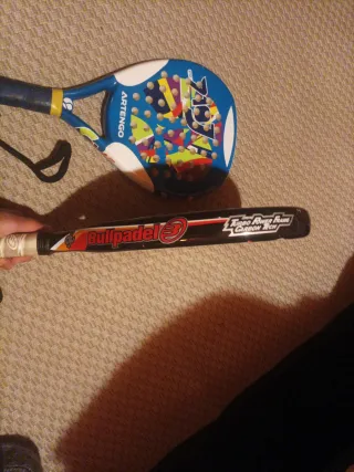Raquetas de pádel Artengo y Bullpadel