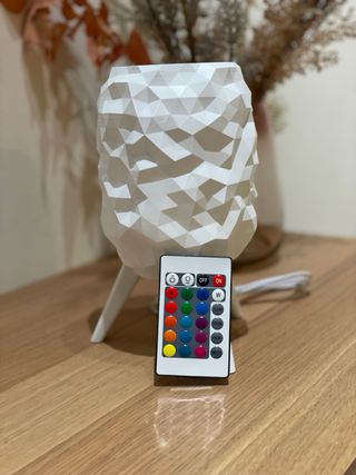 Lámpara de diseño geométrica blanca