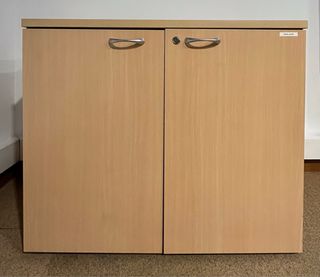 Mobili per ufficio in rovere di alta qualità