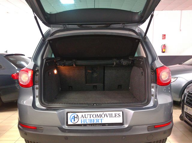 Volkswagen Tiguan 2.0 TSI 4Motion DSG 2009
