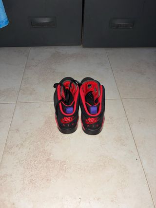 Tenis Jordan MVP 678 Negro Rojo