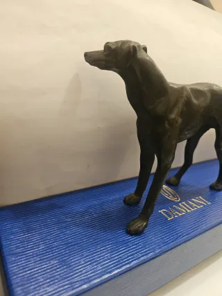 Antico bronzo levriero 14x11cm.