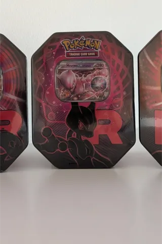 Lata Pokémon Mewtwo Rivales Predestinados