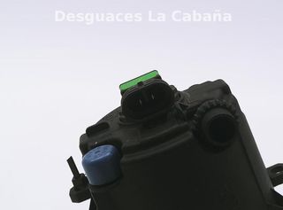 22541116 faro antiniebla 812200d041 toyota prius