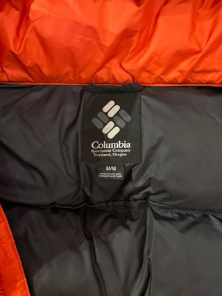 Plumífero Columbia Talla M Negro y Rojo