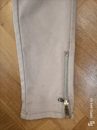 Pantaloni Zara donna beige con zip
