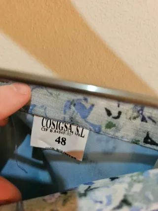 Conjunto falds y blusa floral azul y multicolor