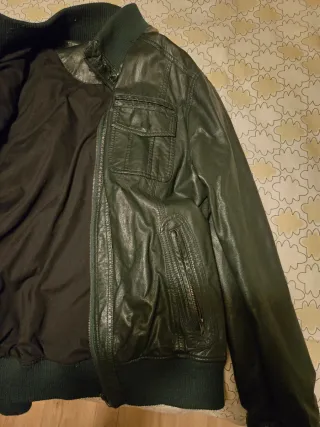 Cazadora Blanco Man Collection Negra