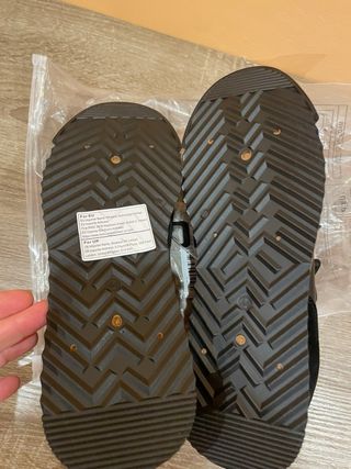 Zapatillas Negras y Marrones Nuevas