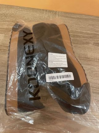 Zapatillas Negras y Marrones Nuevas