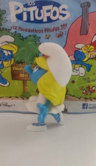 PITUFINA BAILARINA CON SU FLOR 2013