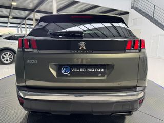 PEUGEOT 3.008 1.5HDI 130CV