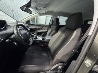 PEUGEOT 3.008 1.5HDI 130CV